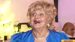 Detaliul care a stricat tinuta soacrei mare! Uite ce s-a vazut pe rochia Cameliei Mitoseru