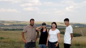 FOTO! Aceasta este familia lui "Artanu" de la Timpuri Noi! novalue