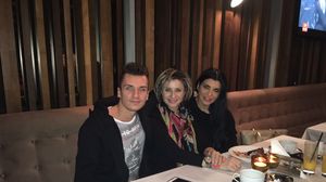 FOTO! Andreea Tonciu, iesire cu "nasa" Anamaria Prodan la restaurant! Pun la punct ultimele detalii ale cununiei civile Daniel, Anamaria Prodan si Andreea Tonciu
