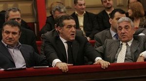 Mama fratilor Becali a pierdut un proces la mai bine de doi ani de la moartea sa! Decedata in 2013, Everdichi Becali a fost "instiintata" toamna trecuta de tribunal ca trebuie sa achite 962 de lei, factura la gaze! novalue
