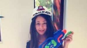 FOTO! Ce schimbare! Cum se imbraca acum Nicole Cherry, adolescenta care a "rupt" topurile cu piesa "Memories"! Copila ingenua s-a maturizat! La debutul in muzica, pustoaica nu se machia si se imbraca precum o fetita