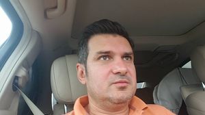 Uite ce mai face Adi de la Valcea! E prea tare "ocupatia" asta a lui! novalue