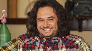 VIDEO EXCLUSIV! “Dorel” iubeste din nou? Cum arata blonda care pare ca l-a cucerit iremediabil pe actor! Mihai Rait Dragomir le-a uitat complet pe fosta logodnica si pe Dj Harra!