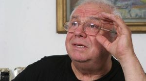 DEZVALUIRI | Modul incredibil prin care a ajuns Alexandru Arsinel sa incaseze o pensie uriasa de revolutionar! Actorul a fost surprins de evenimentele din decembrie '89 la Radio cand inregistra pentru Revelion scenete umoristice! In ultimul an, pensia lui