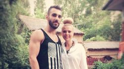 Iubitul Crinei Matei prefera doamnele mai... experimentate! Fosta iubita e cu 12 ani mai in varsta decat el si face politica in Arges