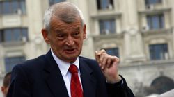 Iubita lui Sorin Oprescu, sefa de sectie la Spitalul Universitar, are datorii uriase! Medicul Adriana Nica are de returnat o adevarata avere, in conditiile in care castiga lunar putin peste 4000 de lei!