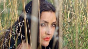 Imagini exclusive! Asa arata noua casa din Franta a Ronei Hartner! Actrita si-a cumparat o viluta pe Coasta de Azur in urma cu 10 zile si a renuntat la apartamentul din Paris intr-o clipa! novalue