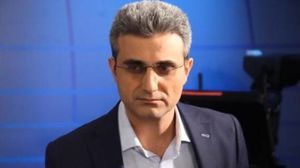 EXCLUSIV! Robert Turcescu si-a pus fetita goala pe Facebook! Nu este singura vedeta care si-a expus astfel copilul! Specialistii atrag atentia asupra pericolelor: “Fiecare parinte ar trebui sa se gandeasca la privirile perverse ale celor care se uita la m Robert Turcescu este tatal unei fetite de un an
