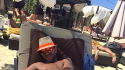 FOTO Designerul Stephan Pelger a plecat in vacanta pe insula Mykonos