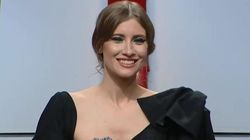 VIDEO Iulia Albu "a taiat" in carne vie! Adela Popescu e cam "plinuta", iar Iuliana Tudor a primit trofeul BAU! Marea surpriza a serii a fost Lavinia Pirva!