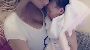 Nici nu zici ca a nascut! Cum a aparut Bianca Dragusanu pe Facebook la cateva zile dupa nastere? Proaspata mamica a ramas la fel de sexy novalue
