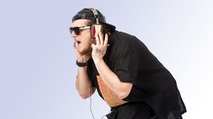 Asa arata What's UP in perioada in care cantarea aproape 100 de kilograme