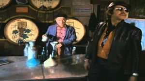 Scena din film, cu Sebastian Papaiani si Stefan Mihailescu-Braila