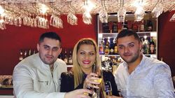 Familia lui Nicolae Guta si-a facut firma de impresariat! Uite cum e prezentata manelista Nicoleta Guta: "Cantareata este interesata mai mult de muzica populara etno si pop!"