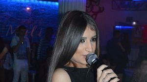 "Printesa de Aur" lupta pentru copil cu fostul ei iubit! Scandalul s-a acutizat dupa ce Loredana Anghelache a ajuns aproape de marele premiu de 100.000 de euro, la un show de talente! Loredana canta manele sub numele de Printesa de Aur