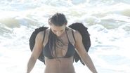 Roxana este profesoara de fitness si dansatoare