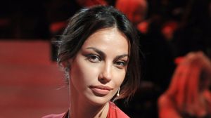 Catrinel Menghia si Madalina Ghenea, pictorial incendiar, in costum de baie! Imaginile fierbinti vor innebuni orice barbat!