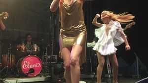 Suma pe care o va castiga Elena Gheorghe de Revelion! Vedeta va incepe anul cu dreptul!