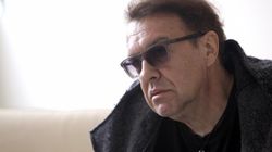 Imagini inedite cu Gabriel Cotabita! A fost filmat cu camera ascunsa, in tren. Totul a fost facut public de catre un cititor WOWbiz VIDEO