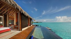 Matei Stratan a cheltuit 30000 de euro pentru iubita Madalina Ghenea in ultima vacanta! Milionarul si fotomodelul s-au distrat de minune intr-o locatie exclusivista din Maldive