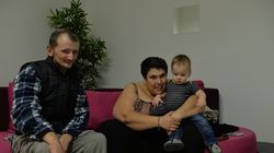 Ii vezi in fiecare zi la televizor, dar ai idee cat de saraci sunt? N-ai sa crezi cat de greu supravietuiesc Ioana Tufaru, Arthur de la Ceptura si familiile lor! EXCLUSIV!