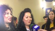 Diana (stanga) si Aura, in centrul atentiei, la concertul Andrei