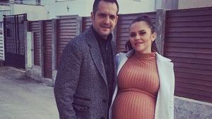 Cu burtica la plimbare! Cum au fost, astazi, surprinsi in oras Madalin Ionescu si Cristina Siscanu?