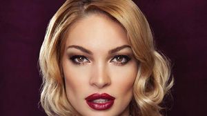 Valentina Pelinel va organiza nunta Soniei Trifan!