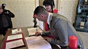 EXCLUSIV Christian Sabbagh s-a insurat azi in mare secret! Ce l-a determinat pe cunoscutul stirist sa faca acest pas in doar cateva minute