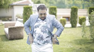 Romanul care l-a predat pe Florin Salam autoritatilor americane a primit o recompensa de 10.000 dolari! Dupa cateva zile i-a trimis un mesaj manelistului: "Fraiere, mi-am luat motocicleta din banii tai. Sa mai vii pe la noi" EXCLUSIV