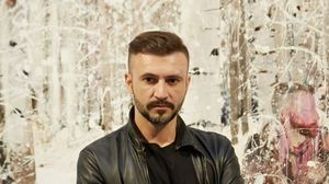 Tablourile lui se vand pe milioane de euro la cele mai importante case de licitatie din lume! Are o avere uriasa Adrian Ghenie? Raspunde chiar el!