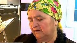 Scene incredibile cu Leo de la Strehaia si mama lui la "Roata Norocului"! Patroana Maria: "Pe vremea noastra faceam scoala la cort"