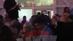 Elena Udrea, surprinsă la braţul iubitului în cel mai "fierbinte" loc din Mamaia! Iată ce au făcut cei doi în minivacanţa de 1 mai