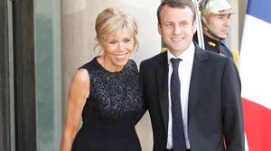 Brigitte si Emmanuel Macron, noul cuplu prezidential francez. Ea are 64 de ani, el 39