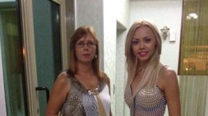 Mama Denisei s-a mutat cu vedeta, sa o ingrijeasca in permanenta
