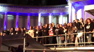 Andreea Esca si sotul Deliei Matache, filmati cand se dezlantuie la concertul Carla’s Dreams. VIDEO!