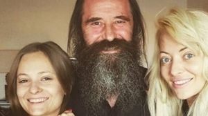 Tatăl Deliei a suferit un accident pe muntele Athos! Bărbatul va lipsi de la nunta Oanei, fiica lui cea mică