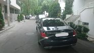 Masina lui Enceanu a fost parcata pe trotuar, in fata clincii Anamariei Prodan