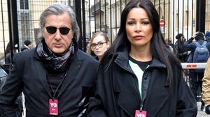 Brigitte Nastase le-a dat tuturor peste nas! E uimitor cum arata in costum de baie! Andreea Tonciu nu s-a putut abtine si a comentat: "Esti BOMBA"