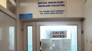 In spatele acestor usi se afla salonul in care se afla Denisa (foto: Spitalul Sf Luca)