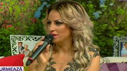 Sanziana Buruiana si-a facut doua interventii estetice! S-a dus sa isi injecteze buzele si... "Doctorul a remarcat ca am o cocoasa la nas si mi-a bagat acid hialuronic acolo"