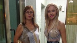 Ce a spus mama Denisei cand a auzit ca fiica ei face casting sa-si gaseasca un barbat. "Nu o presez sa se marite. Are tot timpul inainte, e mica, e tinerica!" Vedeta nu mai suporta statutul de "ultima virgina din showbiz" VIDEO!