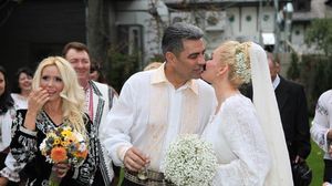 Blestemul nuntilor in aer liber! Marcel Toader si Maria Constantin s-au despartit la doi ani de cand s-au cununat sub cerul liber! Iata ce vedete au mai procedat ca ei si au ajuns la divort!