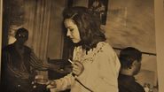 Olivia Steer, intr-o imagine de la inceputul cariereie, jurnalista in Oradea
