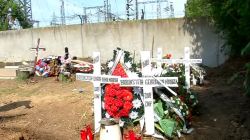 Radiografia sinuciderii care a socat o tara intreaga, in aceasta seara, la "Asta-i Romania!" Echipa emisiunii reconstituie ultima ora din viata zbuciumata a mamei care si-a aruncat cei trei copii in fata trenului