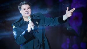 Toată lumea îl ştie pe Fuego, însă uite cum arată mama lui! Artistul a făcut publice imagini emoţionante