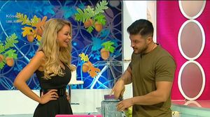 Bianca l-a barfit in direct, Victor Slav a intrat peste ea in emisiune! S-au certat in vazul tuturor! Dragusanca s-a suparat si l-a dat afara: "Hai, du-te de aici"