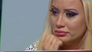 Noi detalii despre razboiul Simonei Trasca cu tinerii care au batut-o in club! Afla ce se intampla cu procesul lor