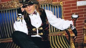 Bahmu si-a insurat bichonul maltez cu catelul regretatului Marian Darta! Evenimentul a costat 5000 de euro