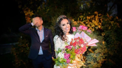 Nuntă în secret în showbiz! Roxana Blagu, fosta componentă a trupei Trident, s-a măritat cu Andrei Badiu